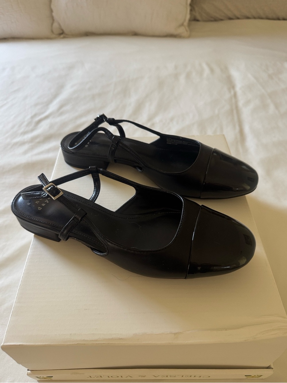 Target Black Patent Cap-Toe Slingback Flats - Picture 10 of 11